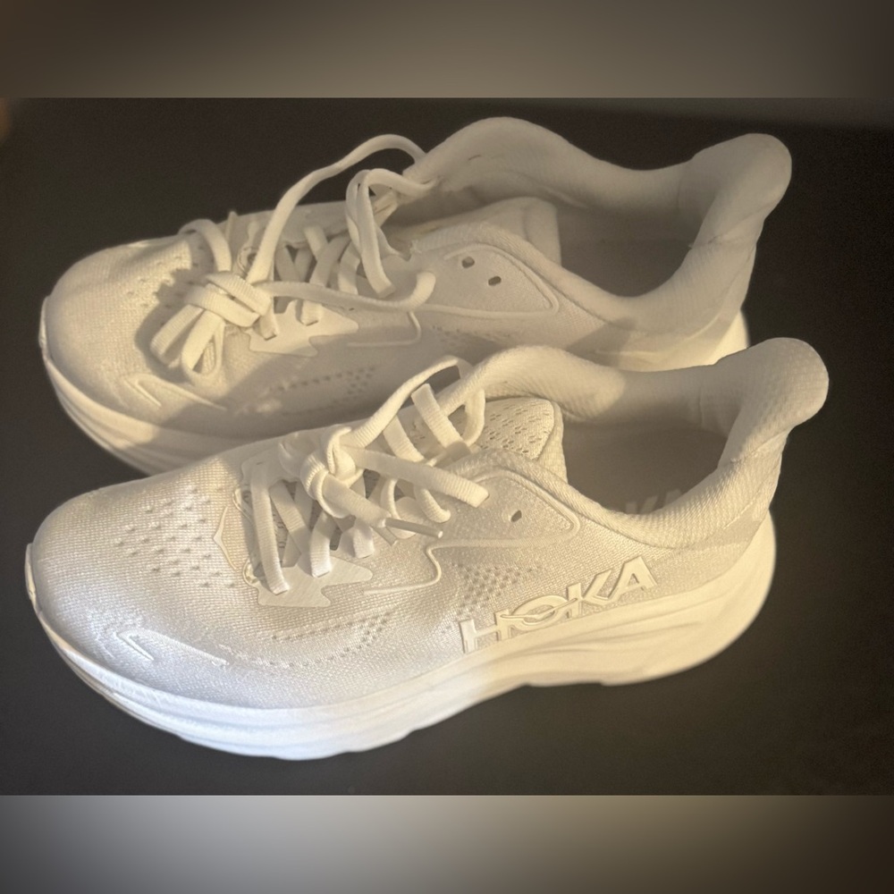 Hoka One One Clifton 10 sneakers NWOT-wide- - Picture 12 of 16